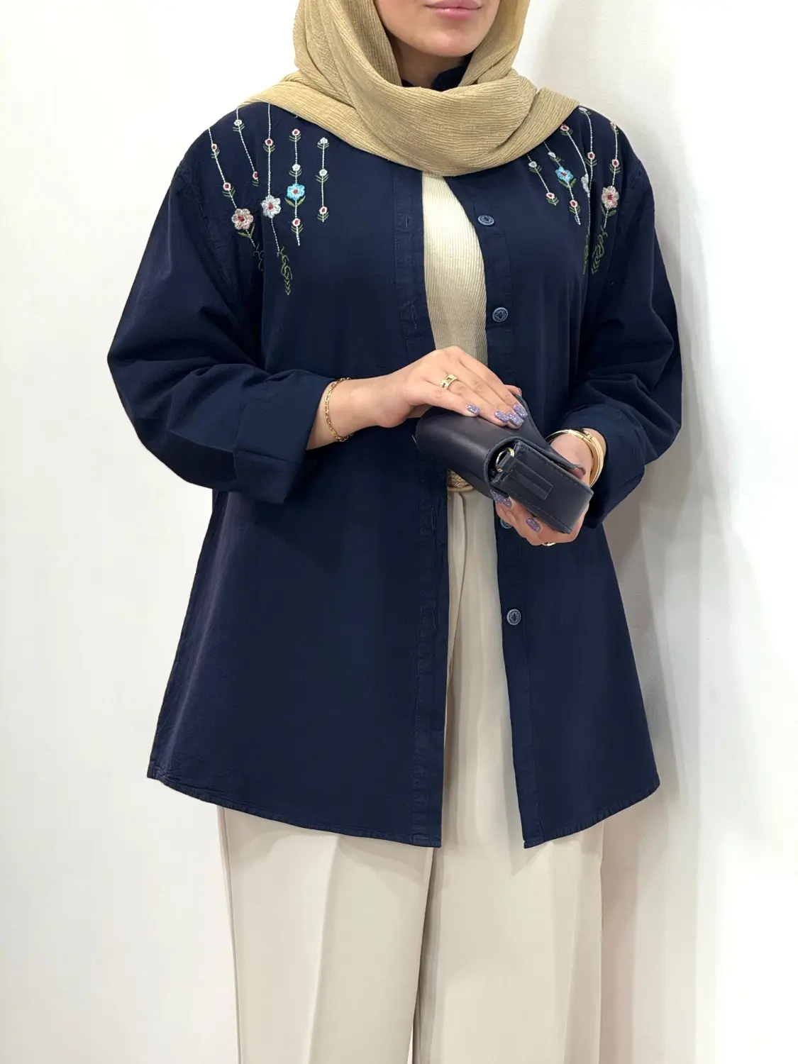 مانتو لینن گلدوزی نسترن